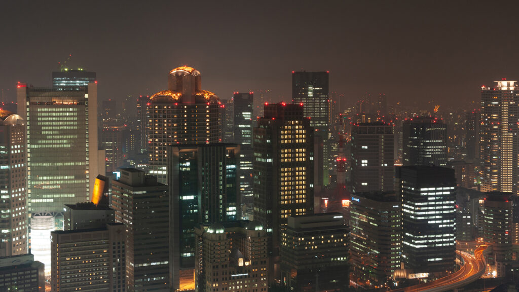 Ōsaka skyline at night